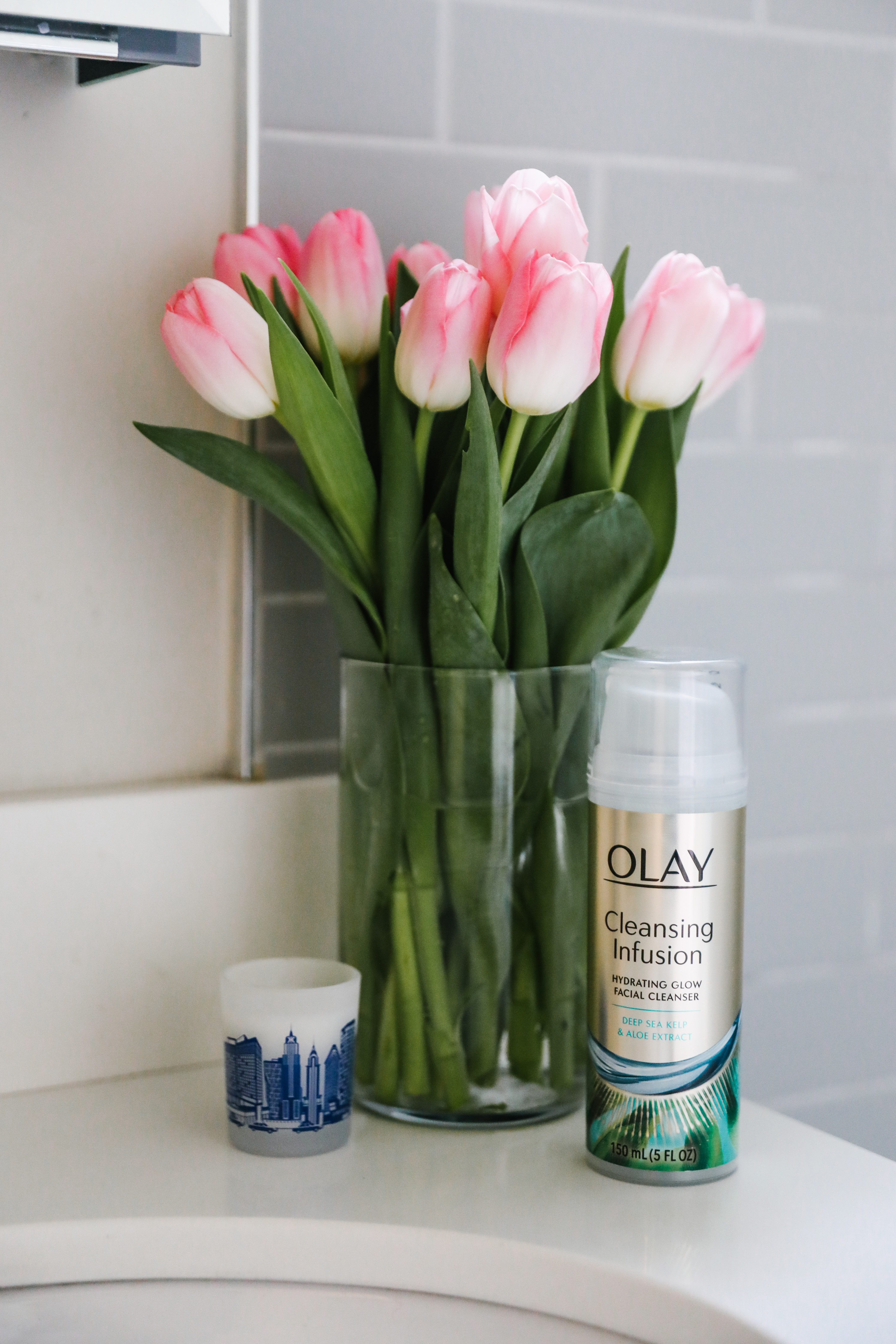5 Ways to Get Your Glow On with Help from Olay Cleansing Infusions.